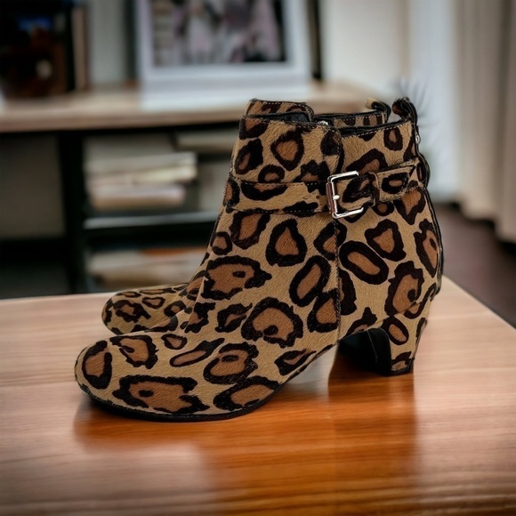 Sam Edelman Mandi Animal Print Bootie Size 7.5 M - Picture 11 of 15